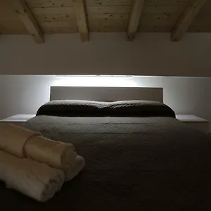 i-loft-di-nonna-vincenza.taorminaitalyhotels.com/